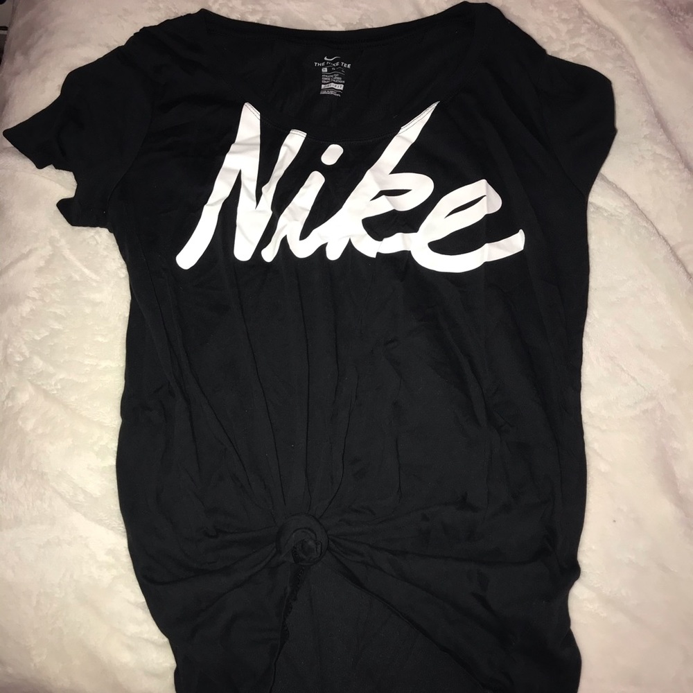 Nike dry-fit tie knot tee